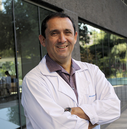 Dr. Mauricio Cuello F.