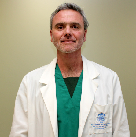 Dr. Alejandro Delfino Y.