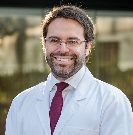 Dr. Felipe Rossel T.