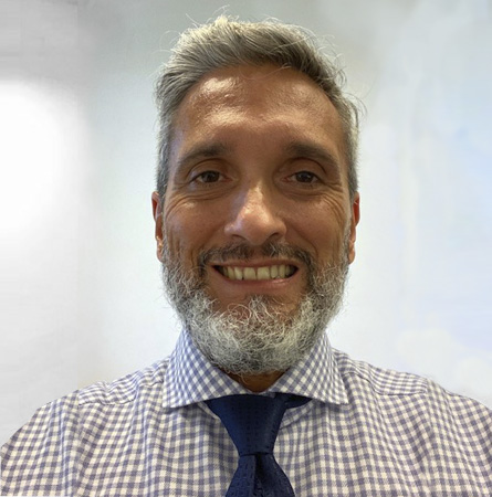 Dr. Ricardo Rabagliati B.