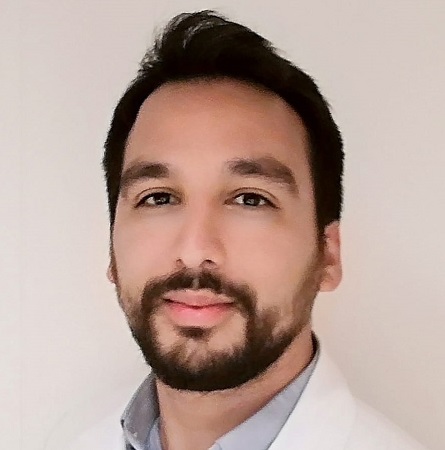 Dr. Andrés Campolo G.