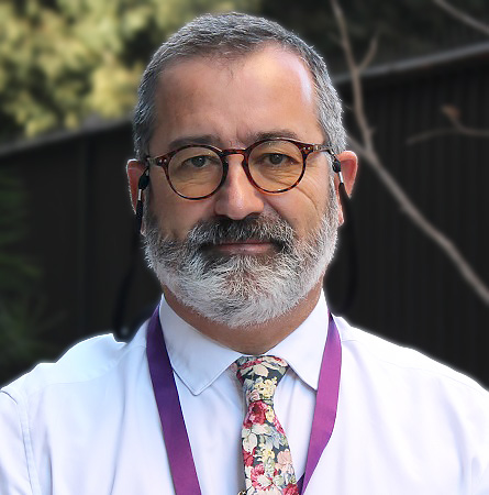 Dr. Mauricio Ocqueteau T.